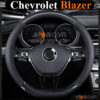 Bọc vô lăng chữ D cut Chevrolet Blazer da cacbon cao cấp - OTOALO